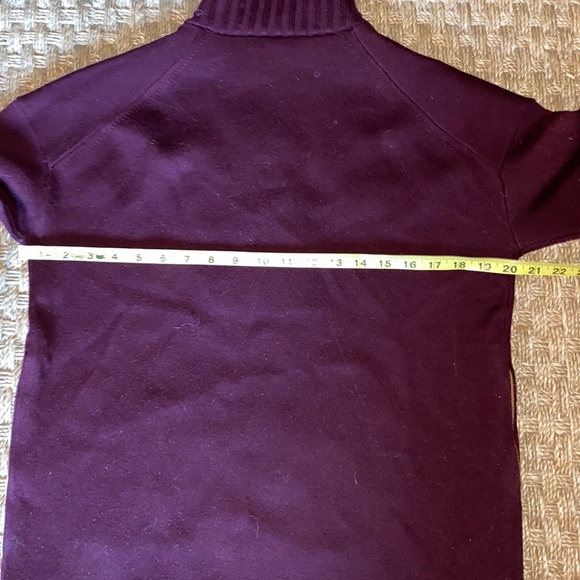 J Crew Heavy 100% Merino Wool Sweater burgundy w/gold zippers - Picture 9 of 10